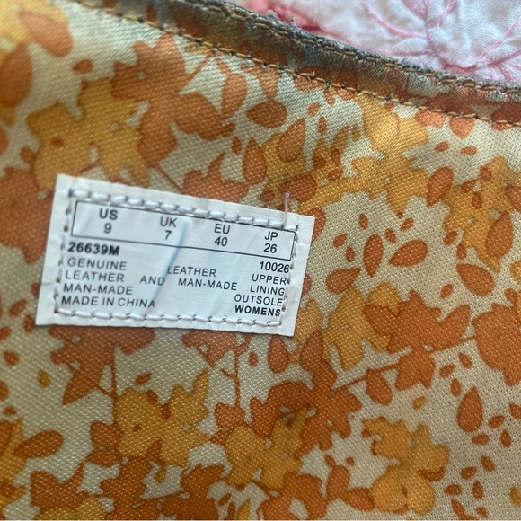 Brown Leather and Suede Riding Boots - Picture 13 of 14